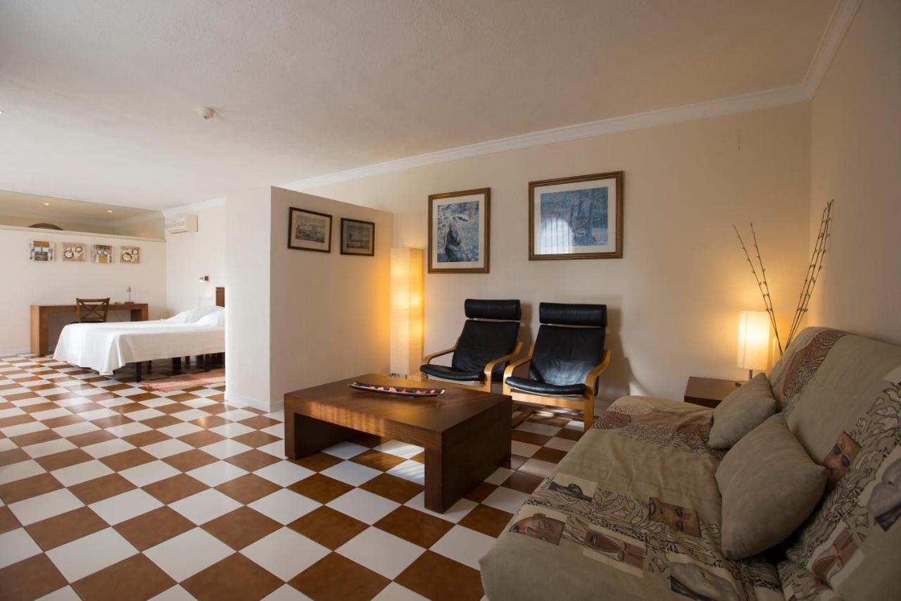 Hotel Cal Naudi Les Cases d'Alcanar Εξωτερικό φωτογραφία
