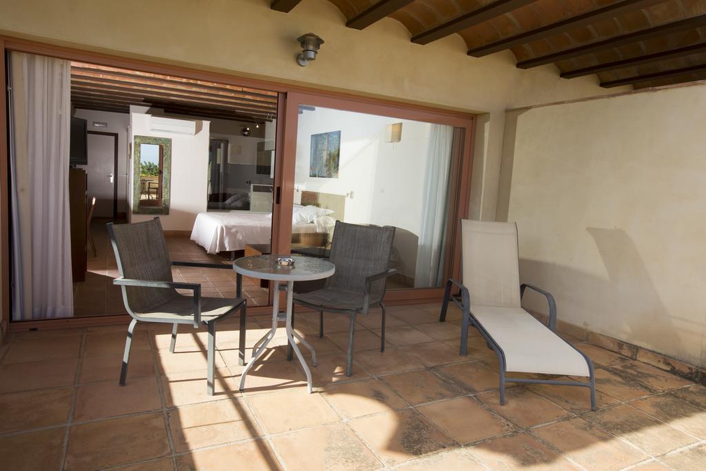 Hotel Cal Naudi Les Cases d'Alcanar Εξωτερικό φωτογραφία