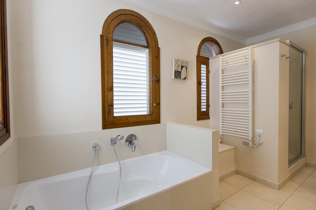 Hotel Cal Naudi Les Cases d'Alcanar Εξωτερικό φωτογραφία
