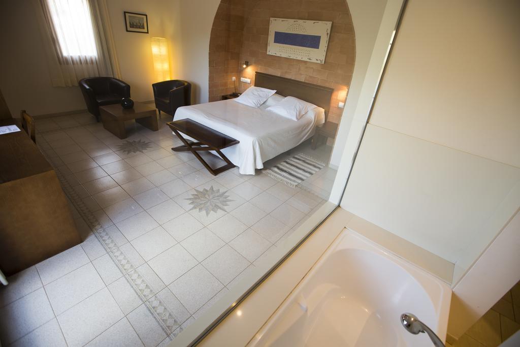 Hotel Cal Naudi Les Cases d'Alcanar Εξωτερικό φωτογραφία